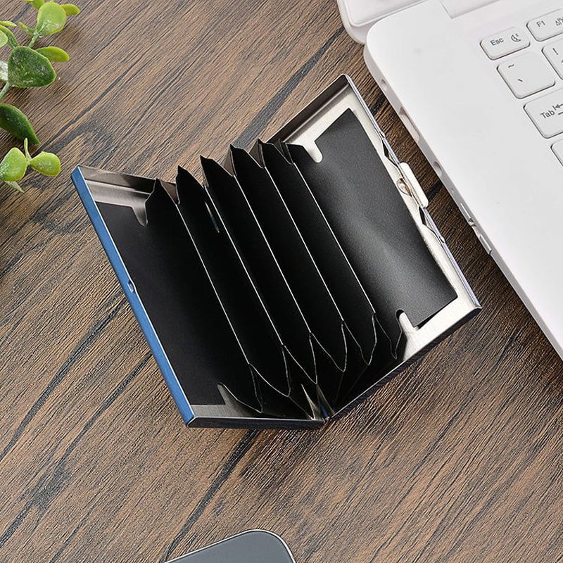 💳 Stainless Steel RFID-Blocking Card Holder🎁