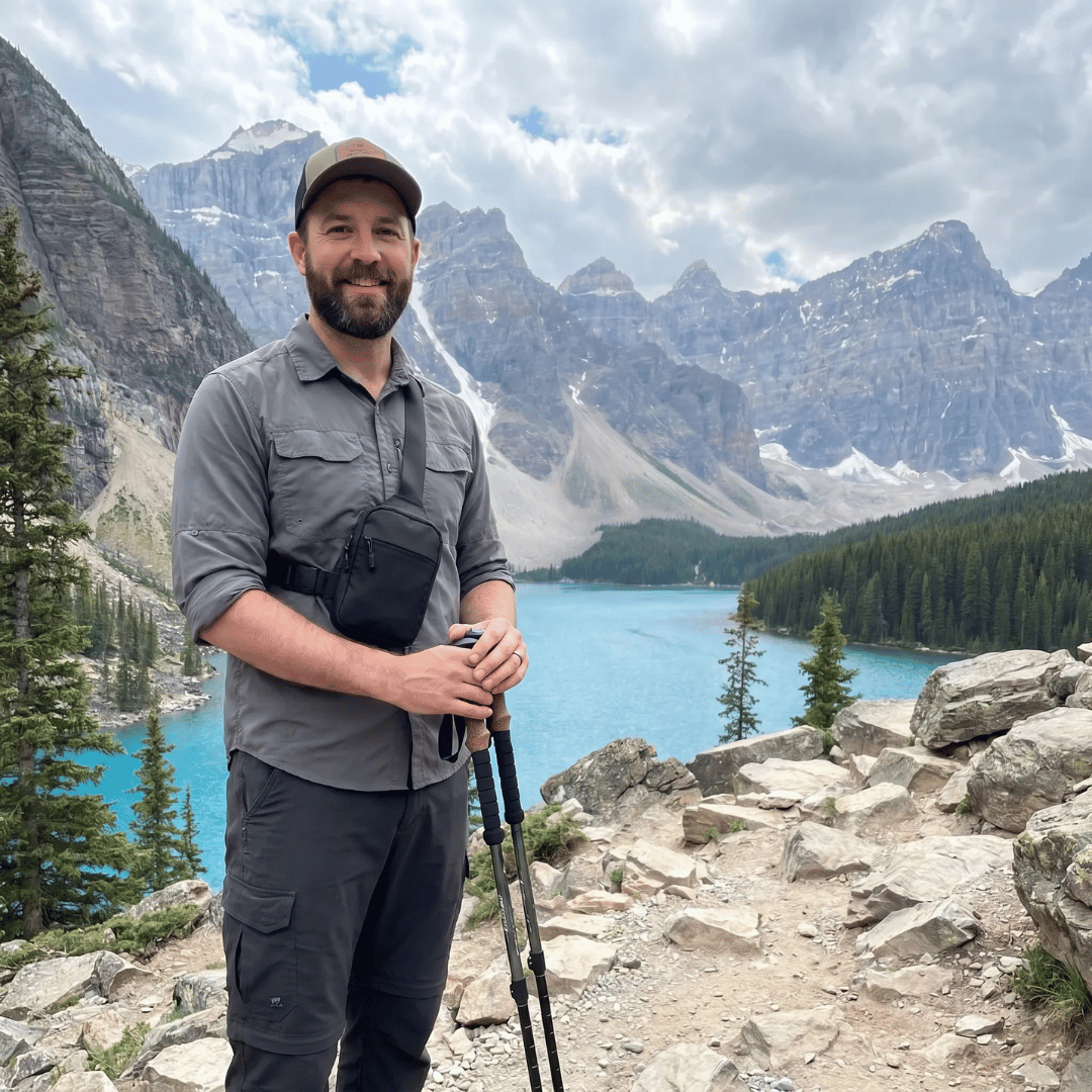 🛡️ Travel Sling Bag – Discreet Secure Sling Pack Keeps Valuables Safe