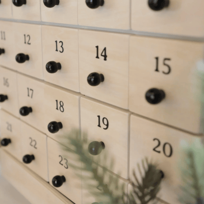 Nativity Advent Calendar 2026 – Christmas Countdown with Nativity Figures