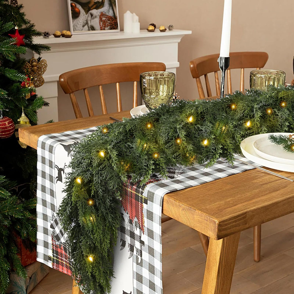 Pre-lit Christmas Cedar Garland