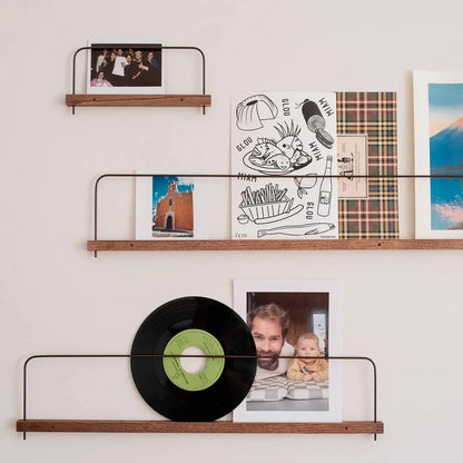 Minimalist Photo Display Shelf – Modern Wall Ledge for Photos, Art Prints & Postcards