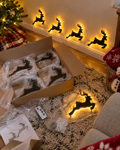 🦌Glowing Christmas Reindeer Wall Light – Cozy Festive LED Decor