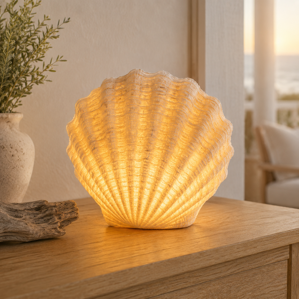 Glowing fan shaped seashell lamp