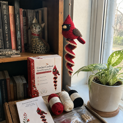 🧶 Crochet Garden Animal Spiral Hanging Kit – Beginner-Friendly DIY Craft