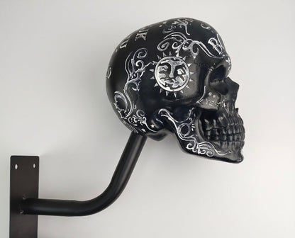 💀Skull Motorcycle Helmet Holder – Punk Skull Wall Mount Rack for Helmets, Jackets & Garage Decor