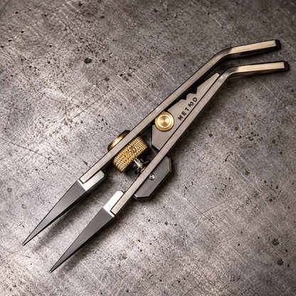 💥🏆🔧 Precision Locking Tweezers – Adjustable Grip & Interchangeable Jaws 🎯