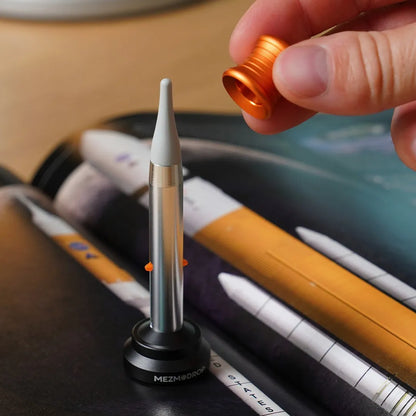 Kinetic Desk toy That Performs Impossible Landing
