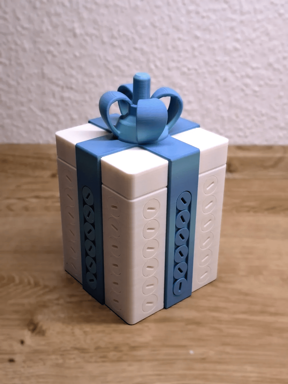 ⏳ Last Day 49% OFF – 😂 3D Printed Annoying Screw Gift Box | Puzzle-Style Prank Box with Hidden Gift Compartment for Birthdays, Christmas & White Elephant Gifts 🎁