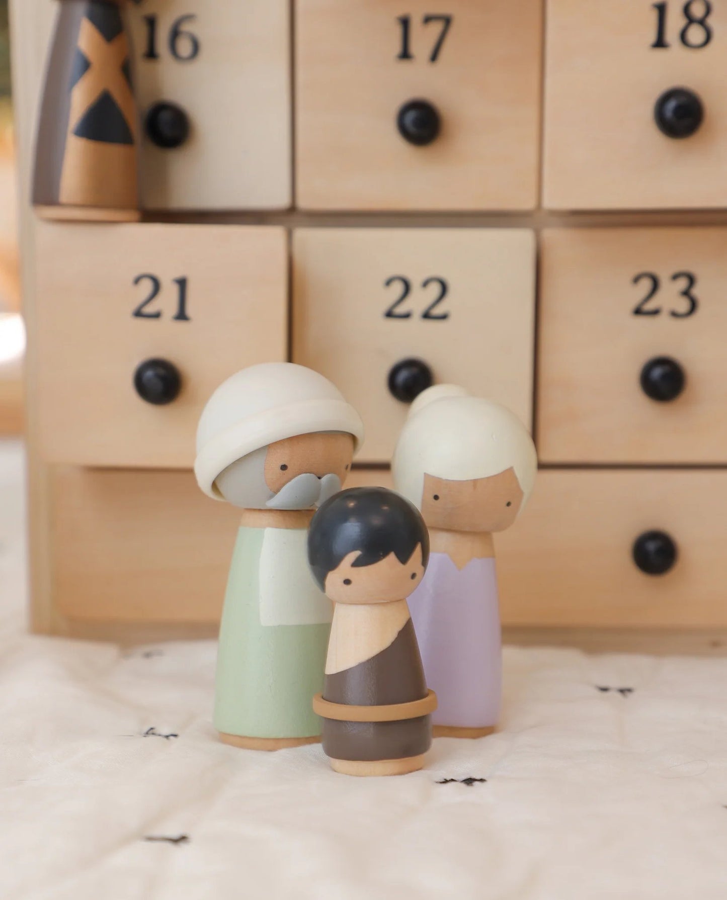 Nativity Advent Calendar 2026 – Christmas Countdown with Nativity Figures