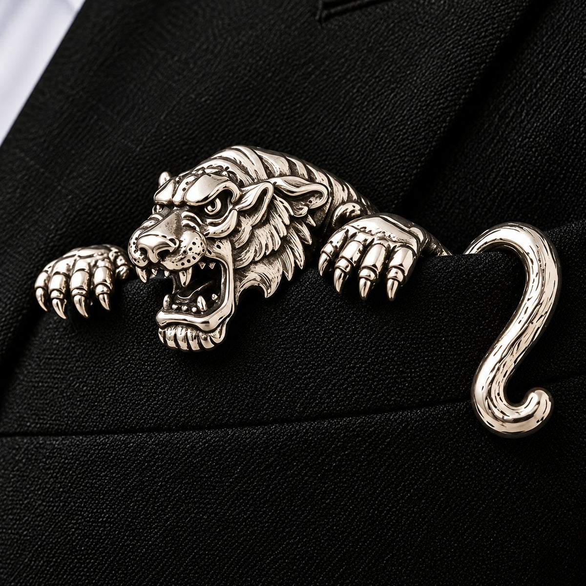 ✨ Luxury Sculpted Animal Brooch – Premium Statement Piece for Suits & Blazers