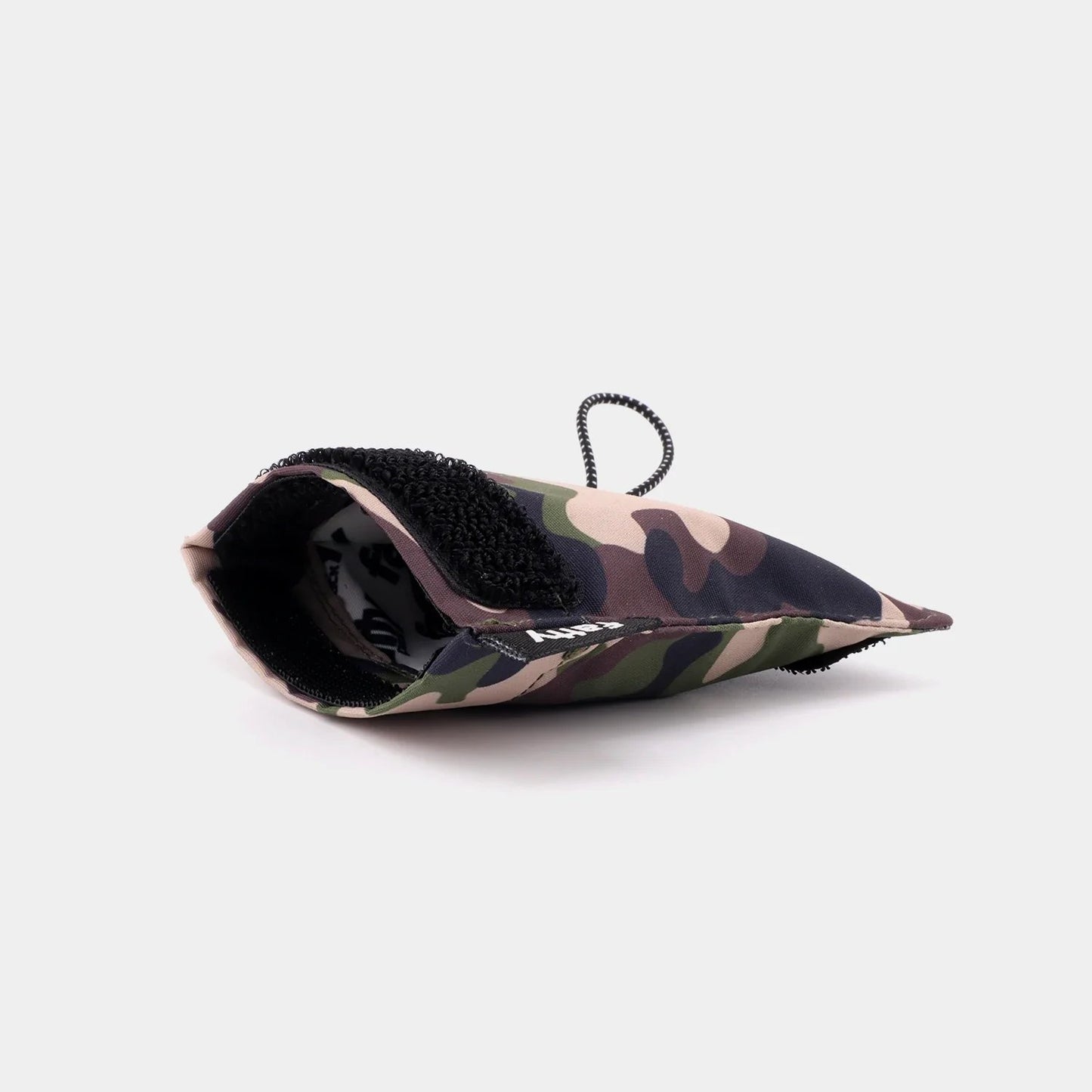 🧢 Anywhere Pocket – Attachable Mini Pouch for Hats, Backpacks, Belts & More
