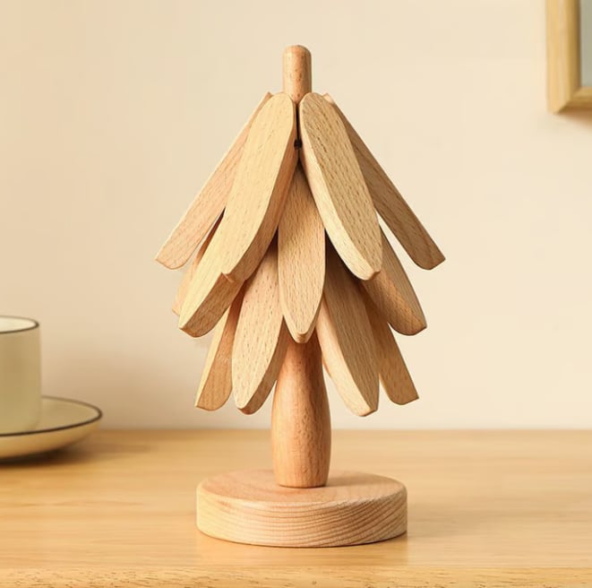 ✨Natural Tree Trivet Set - 4 Wooden Trivets & 1 Stand Like a Christmas Tree