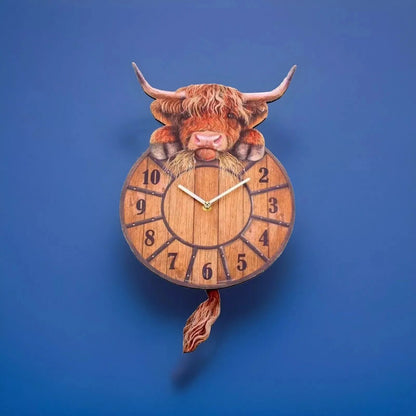 ⭐Swinging Tail Highland Cow Wall Clock