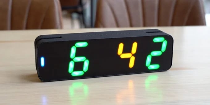 🎾 Wristband-Controlled Pickleball Scoreboard — Less Time Counting, More Time Playing