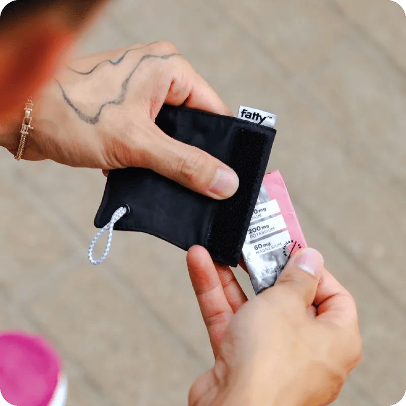 🧢 Anywhere Pocket – Attachable Mini Pouch for Hats, Backpacks, Belts & More