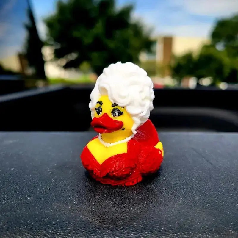 Dolly Duck – 3D Printed Collectible, Cute Desk & Car Decor