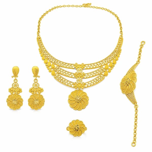 Complete jewelry set with necklace earrings bracelet and ring